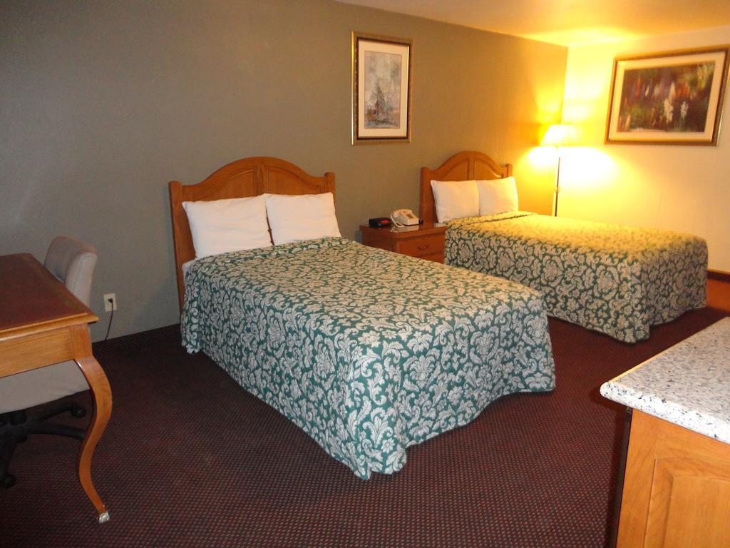 Garden Inn And Suites Silsbee Phòng bức ảnh